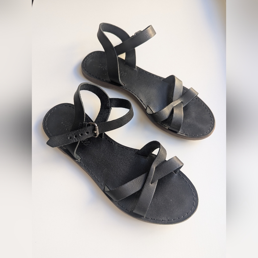Madewell Black Boardwalk Crisscross Sandal, Size 7